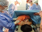 Operační sál pro porody císařským řezem